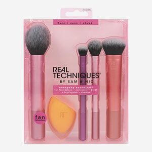 סט מברשות מקצועי לשימוש יומיומי REAL TECHNIQUES EVERYDAY ESSENTIALS